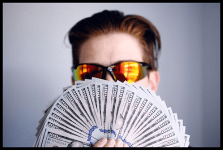 キャンドルアーティストの年収は？